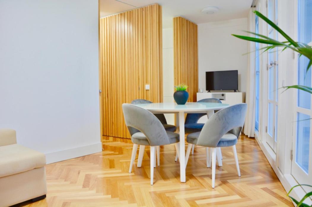 Ohh - Caldeireiros Luxury Apartments Porto Bagian luar foto